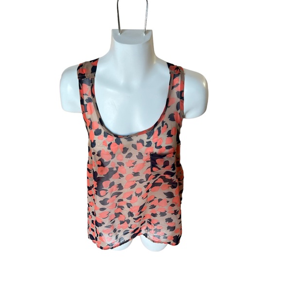 Tops - Tank Top - Picture 1 of 3